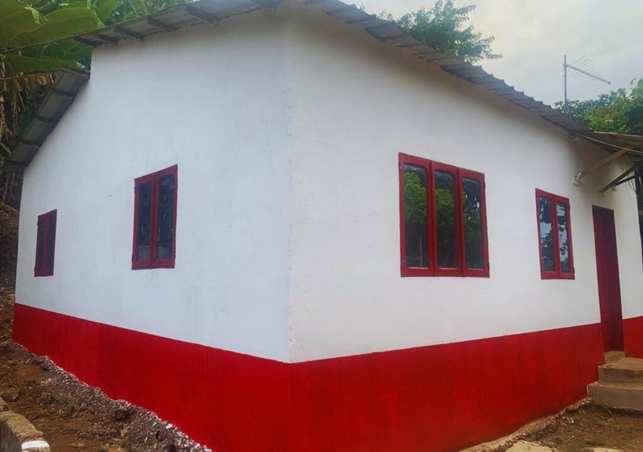 Вилла Casa No Centro Do Mundo Ilheu Equator Илье-даш-Ролаш Экстерьер фото